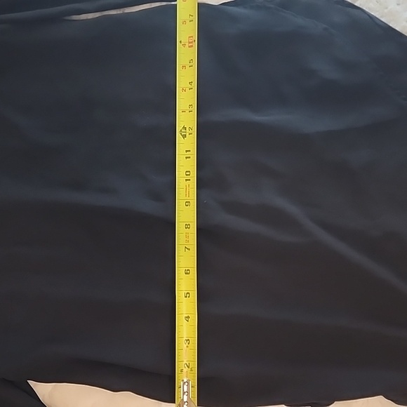 H&M Blouse 8 Womens Size Long Sleeves Black - Picture 9 of 10